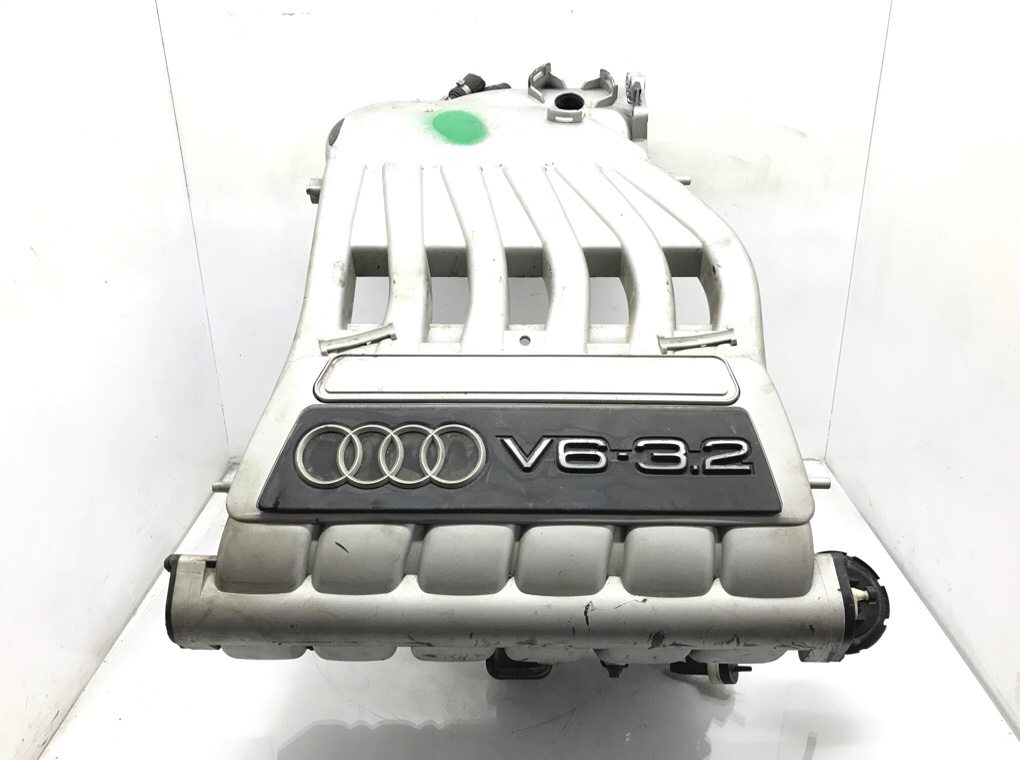 Коллектор впускной для Audi TT, 2004 г. 3.2 i бензин б/у