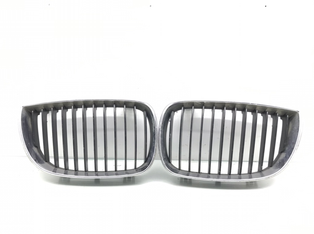 Решетка радиатора для BMW 1 E87/E81/E82/E88, 2006 г. 2.0 TD дизель б/у