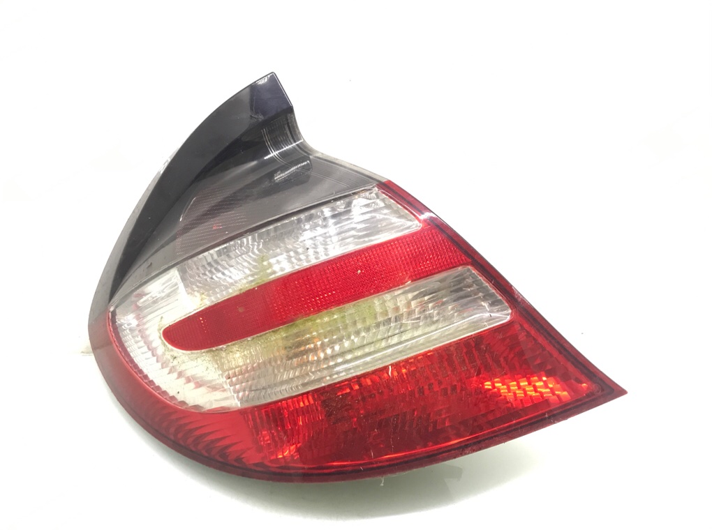 Фонарь задний левый для Mercedes C W203, 2004 г. 1.8 i бензин б/у
