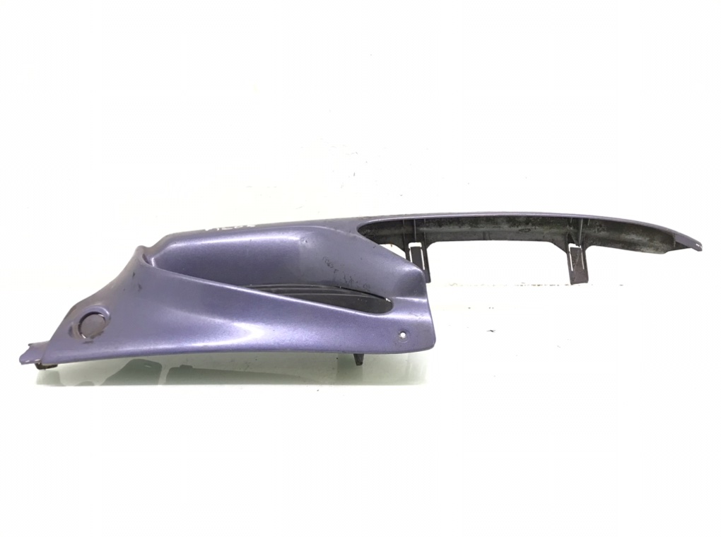 Решетка радиатора для Renault Scenic, 1998 г. 1.9 DTi дизель б/у — фото 3