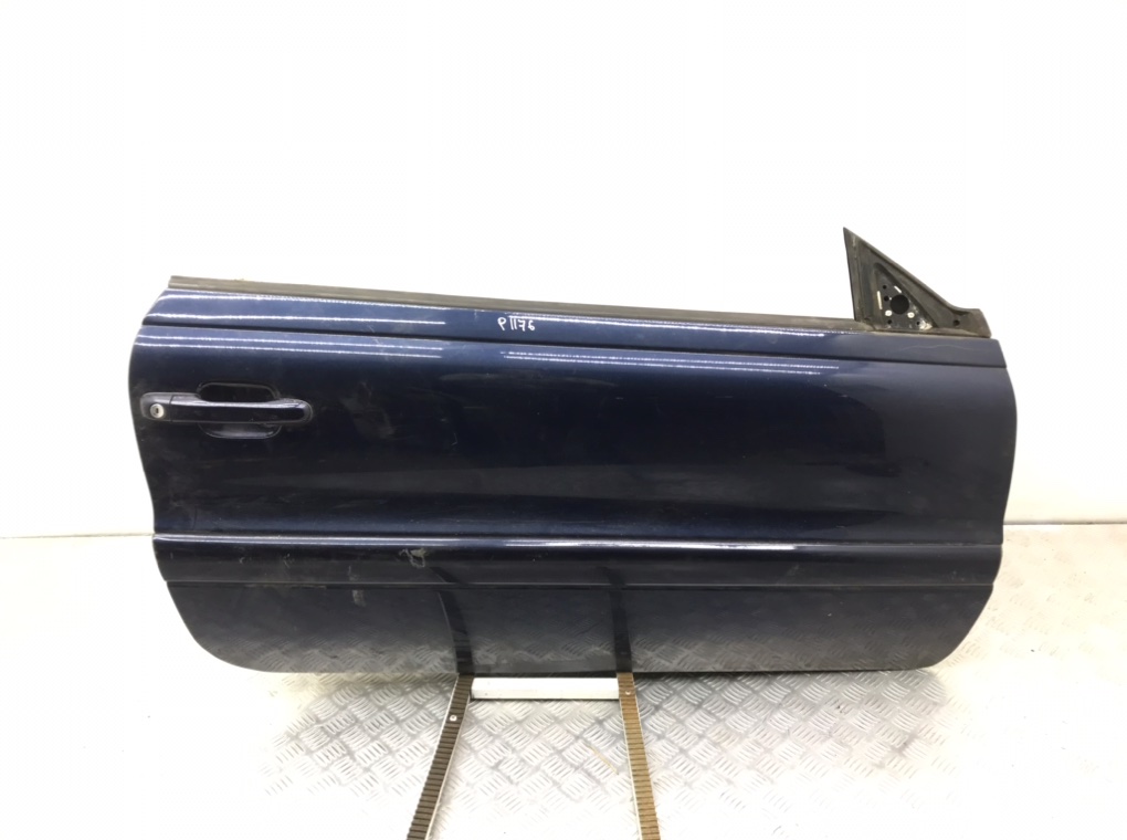 Дверь передняя правая для Volvo C70, 2004 г. 2.0 Ti бензин б/у