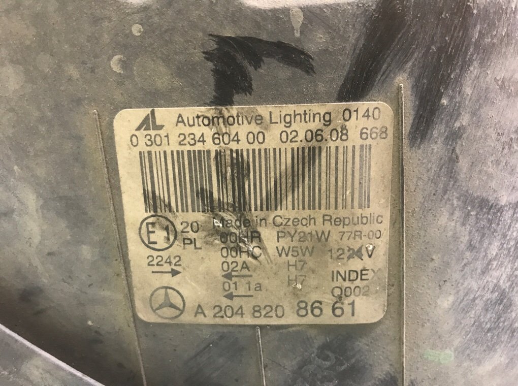 Фара правая для Mercedes C W204, 2009 г. 2.2 CDi дизель б/у — фото 8