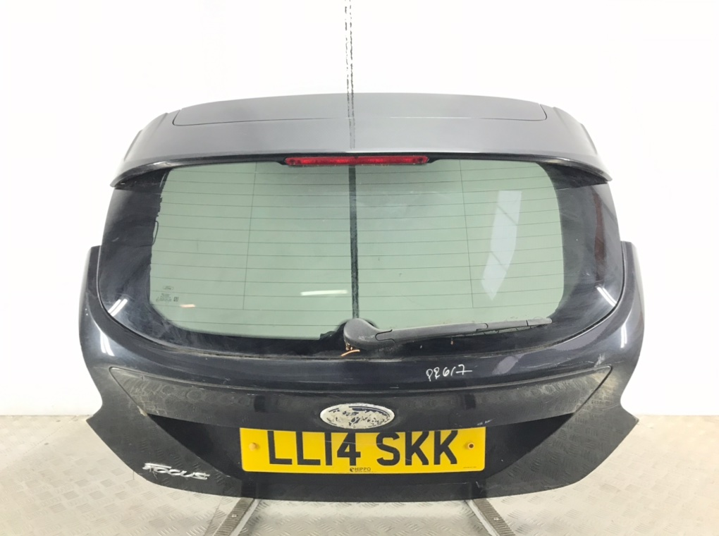 Крышка багажника для Ford Focus, 2014 г. 1.6 TDCi дизель б/у