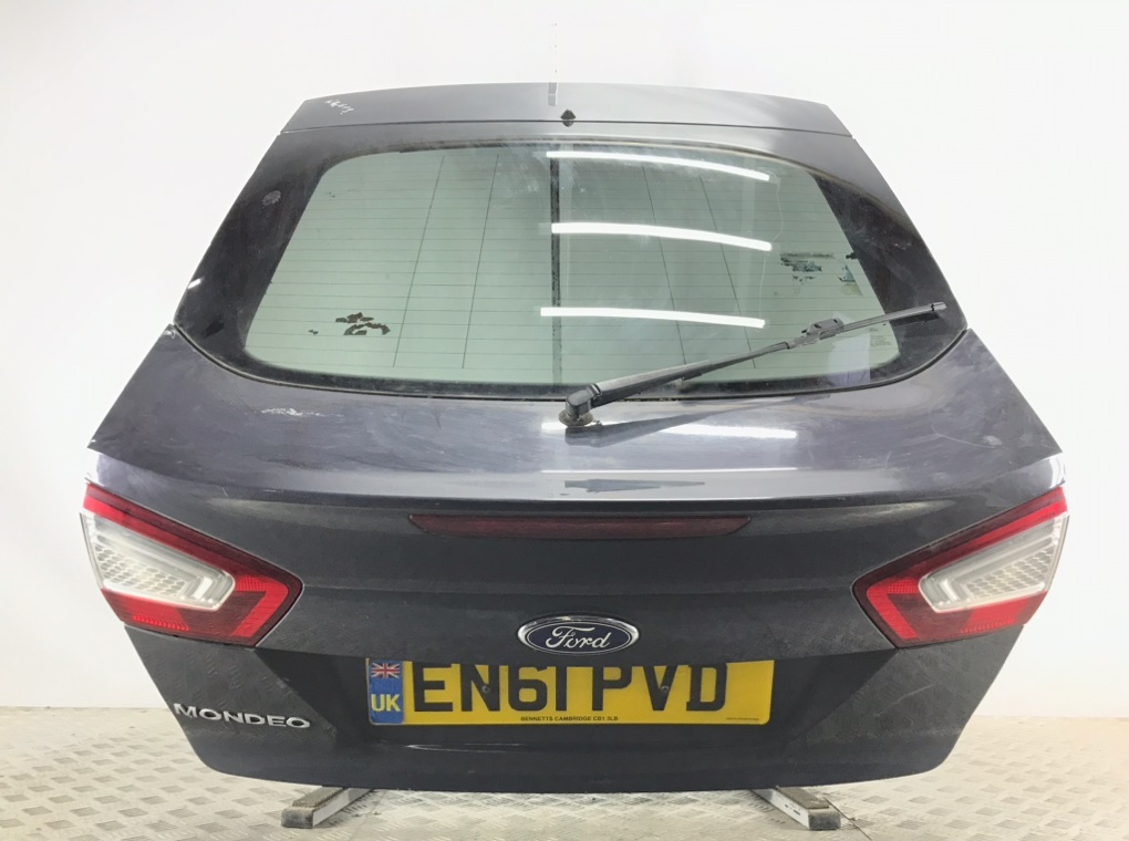 Крышка багажника для Ford Mondeo, 2012 г. 2.0 TDCi дизель б/у