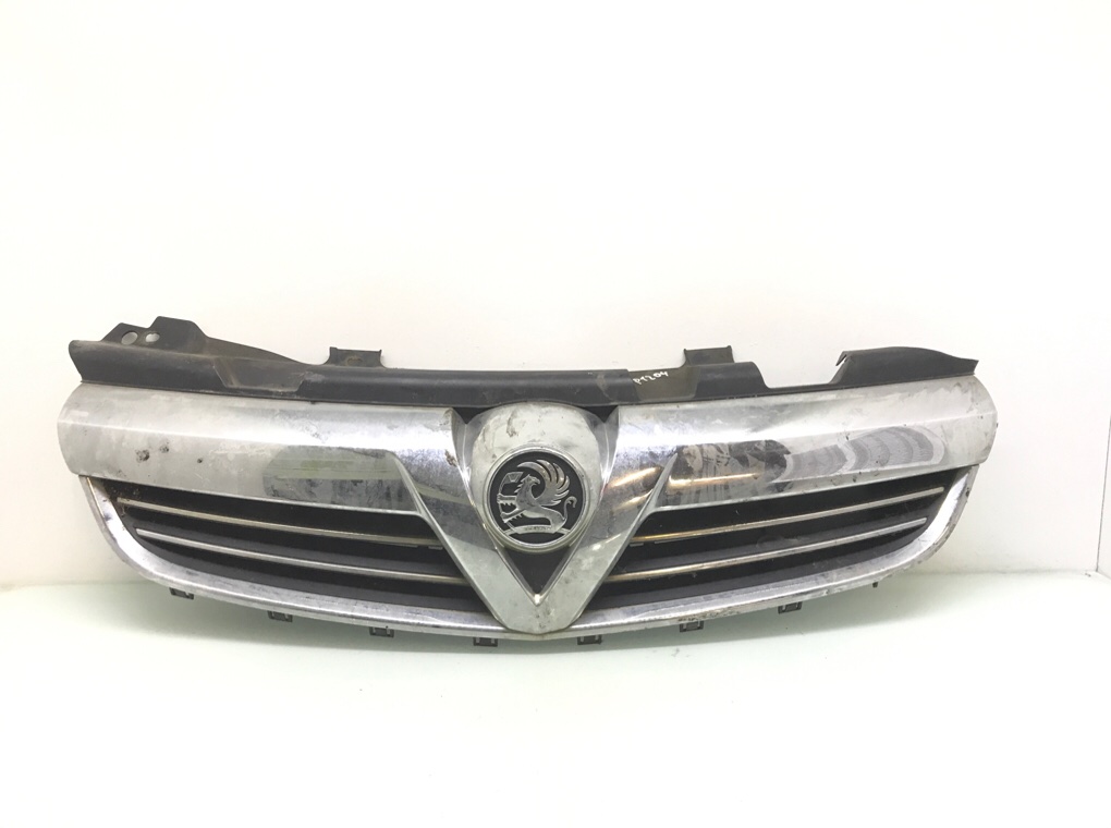 Решетка радиатора для Opel Zafira, 2012 г. 1.7 CDTi дизель б/у
