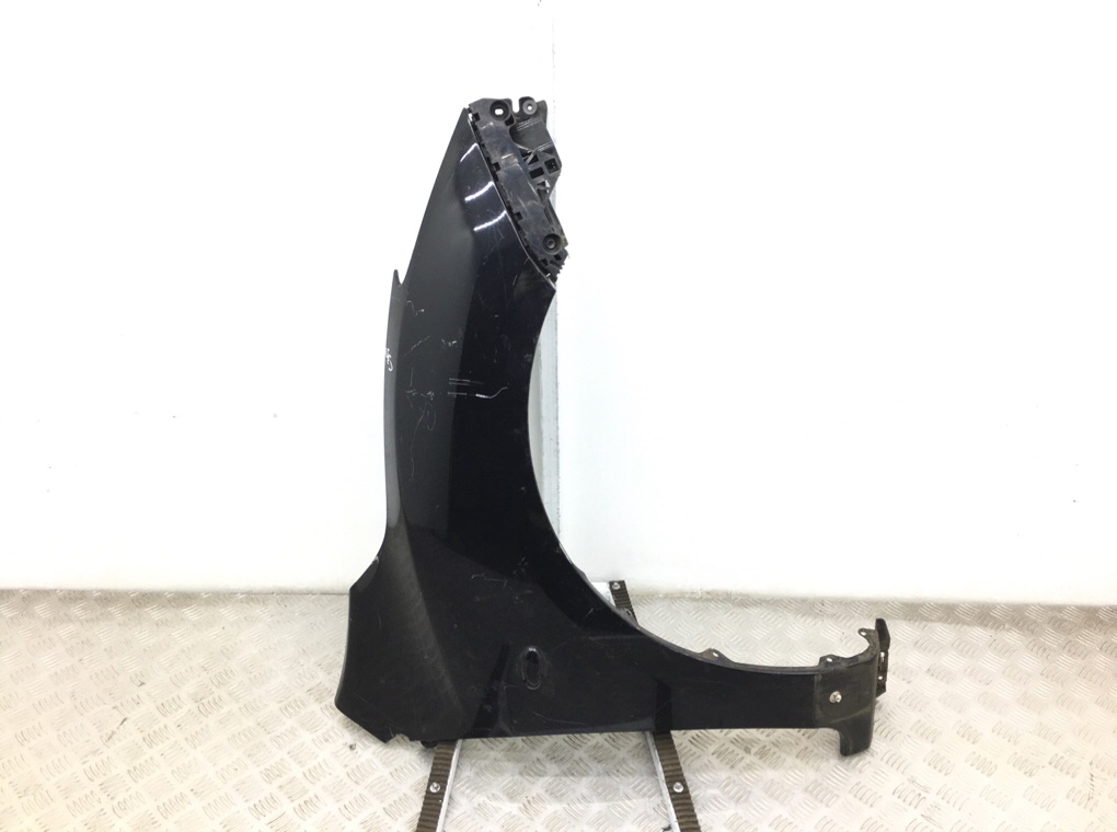 Крыло переднее правое для Mazda 3, 2010 г. 1.6 i бензин б/у