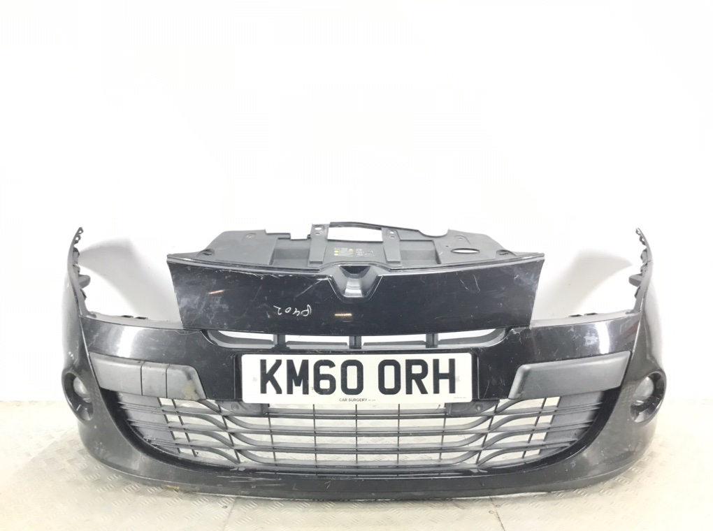Бампер передний для Renault Megane, 2010 г. 1.5 DCi дизель б/у