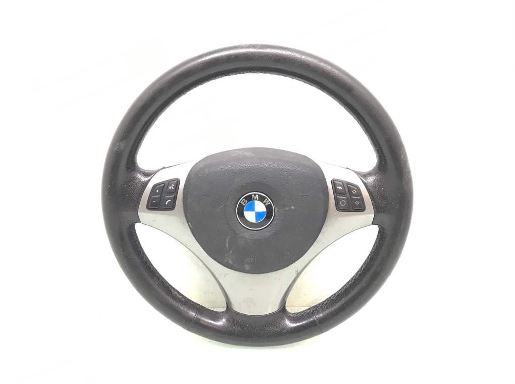 Руль для BMW 1 E87/E81/E82/E88, 2005 г. 2.0 TD дизель б/у