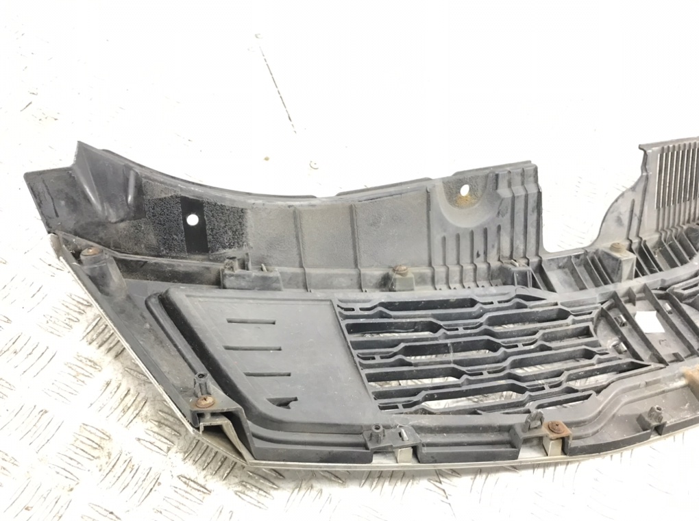 Решетка радиатора для Kia Ceed, 2009 г. 1.6 CRDi дизель б/у — фото 5