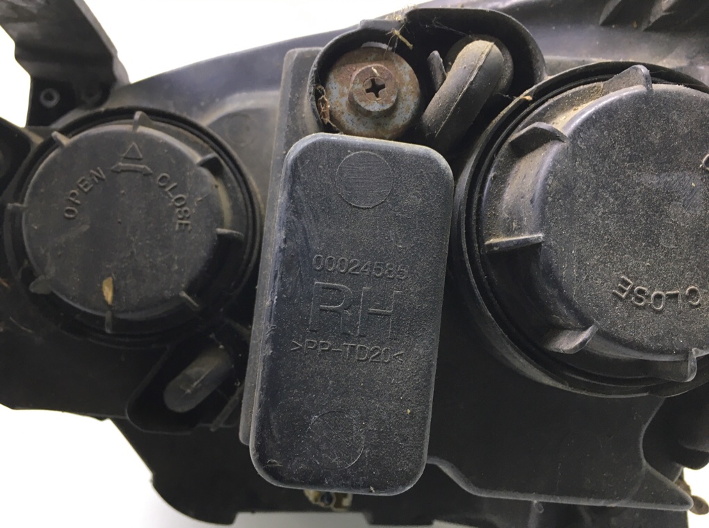 Фара правая для Opel Antara, 2009 г. 2.2 CDTI дизель б/у — фото 6