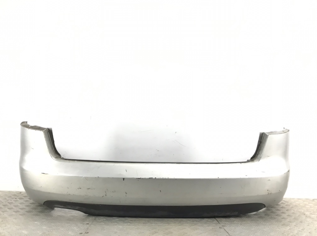 Бампер задний для Audi A4, 2005 г. 2.0 TDi дизель б/у