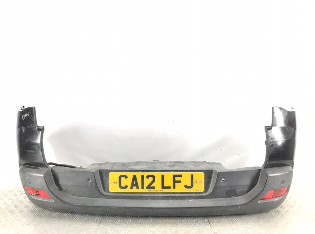 Бампер задний для Peugeot 3008, 2012 г. 1.6 HDi дизель б/у