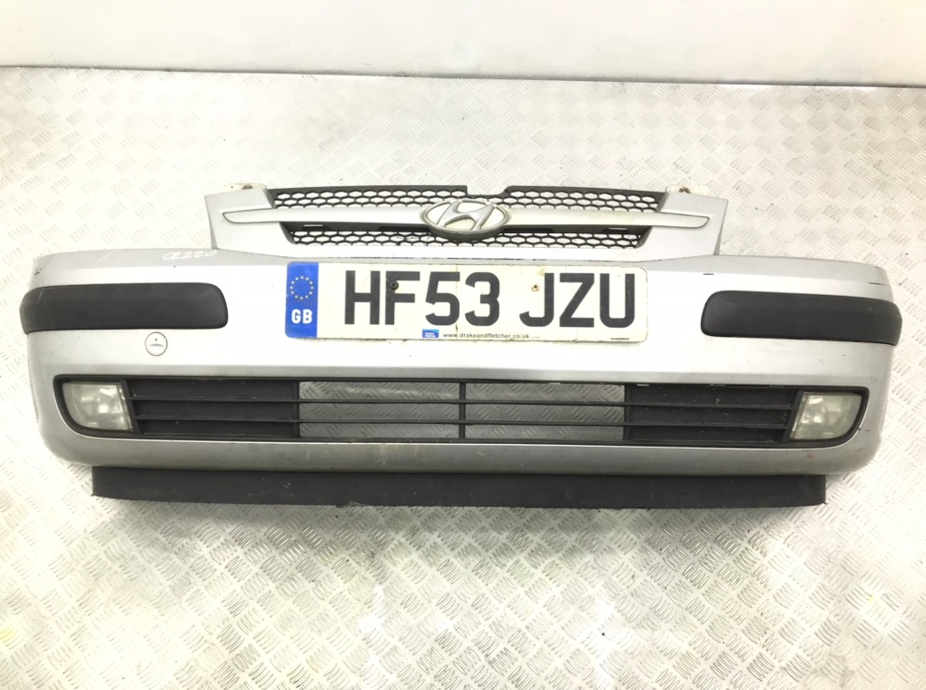 Бампер передний для Hyundai Getz, 2003 г. 1.1 i бензин б/у