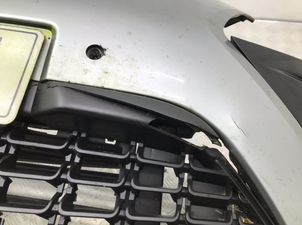 Бампер передний для Opel Zafira, 2013 г. 2.0 CDTi дизель б/у — фото 8