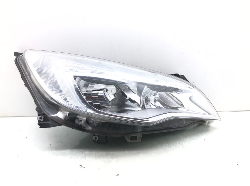 Фара правая для Opel Astra, 2012 г. 1.6 i бензин б/у