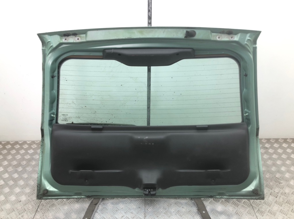 Крышка багажника для Fiat Punto, 2002 г. 1.2 i бензин б/у — фото 3
