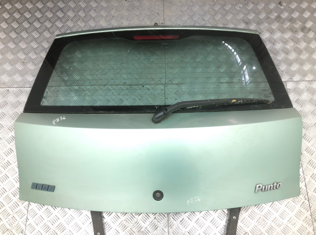 Крышка багажника для Fiat Punto, 2002 г. 1.2 i бензин б/у — фото 6
