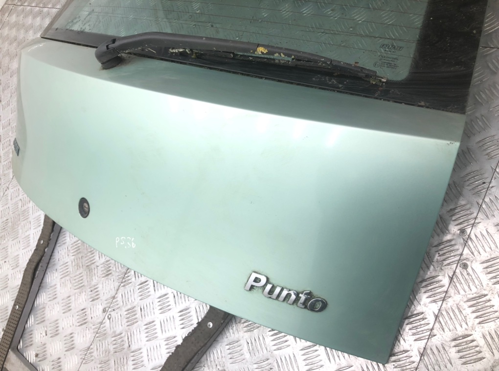 Крышка багажника для Fiat Punto, 2002 г. 1.2 i бензин б/у — фото 9