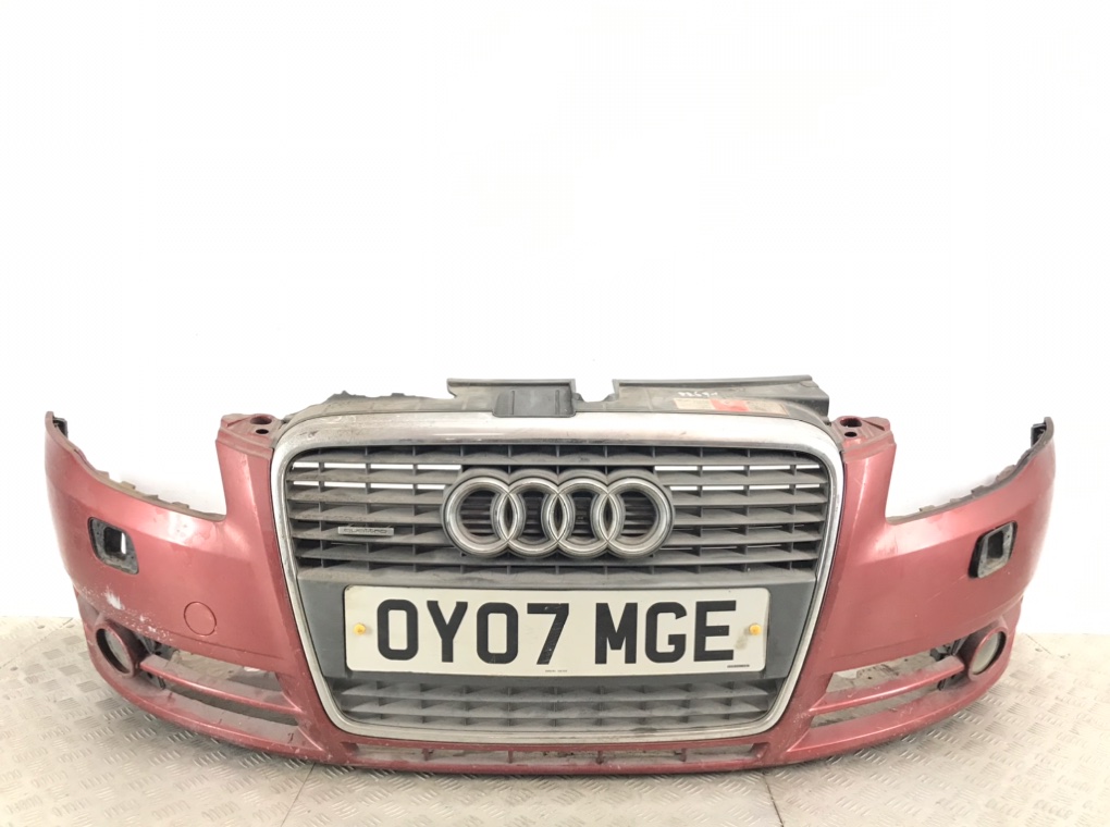 Бампер передний для Audi A4, 2007 г. 3.0 TDi дизель б/у