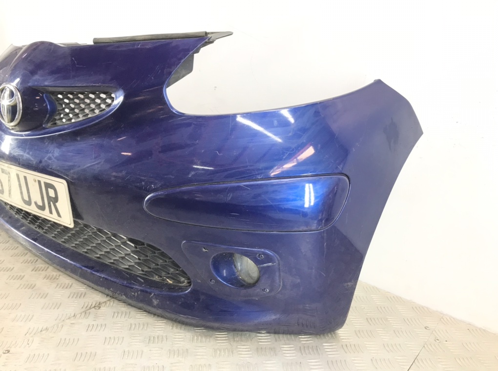 Бампер передний для Toyota Aygo, 2007 г. 1.0 i бензин б/у — фото 3