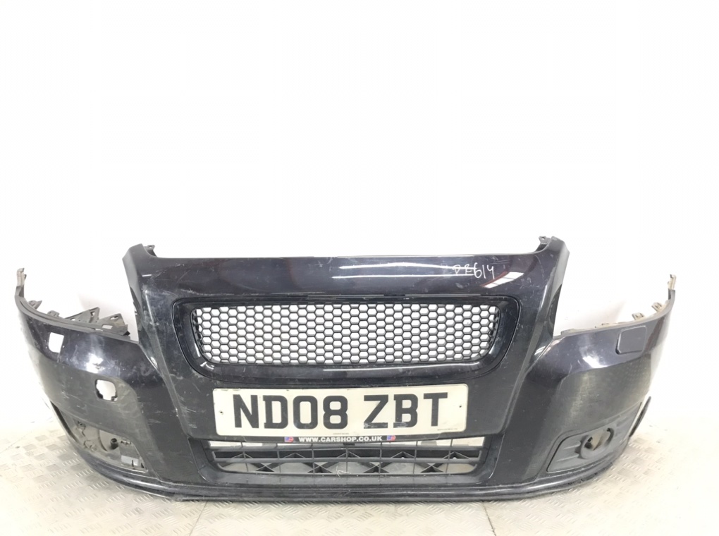 Бампер передний для Volvo V50, 2008 г. 2.0 TD дизель б/у
