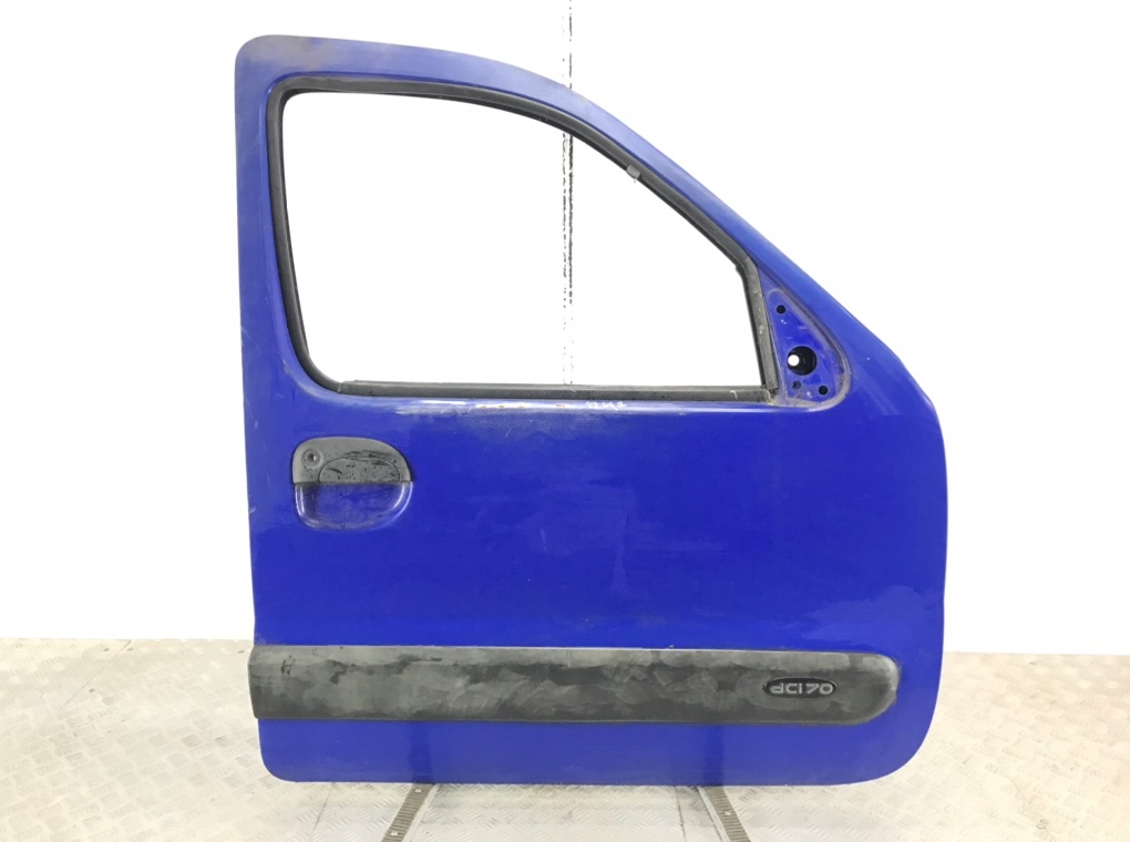 Дверь передняя правая для Renault Kangoo, 2003 г. 1.5 DCi дизель б/у