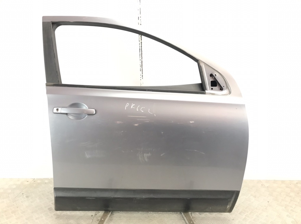Дверь передняя правая для Nissan Qashqai, 2011 г. 2.0 DCi дизель б/у