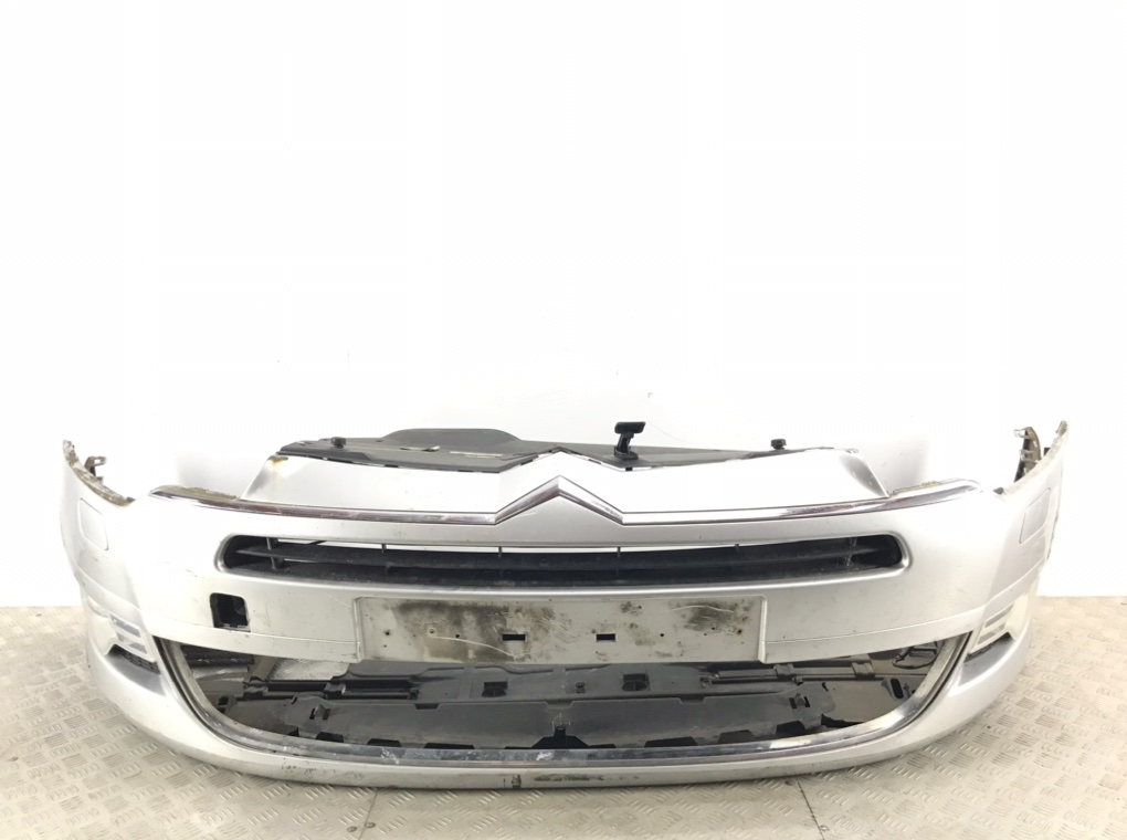 Бампер передний для Citroen C5, 2008 г. 1.6 HDi дизель б/у