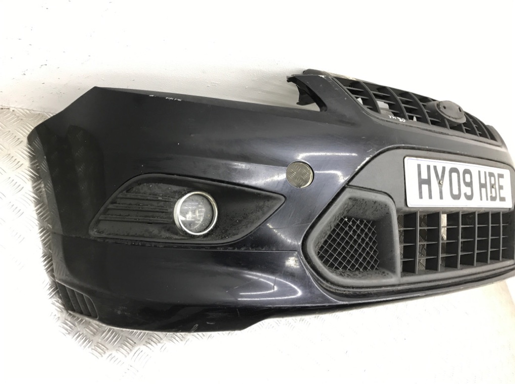 Бампер передний для Ford Focus, 2009 г. 1.8 i бензин б/у — фото 3