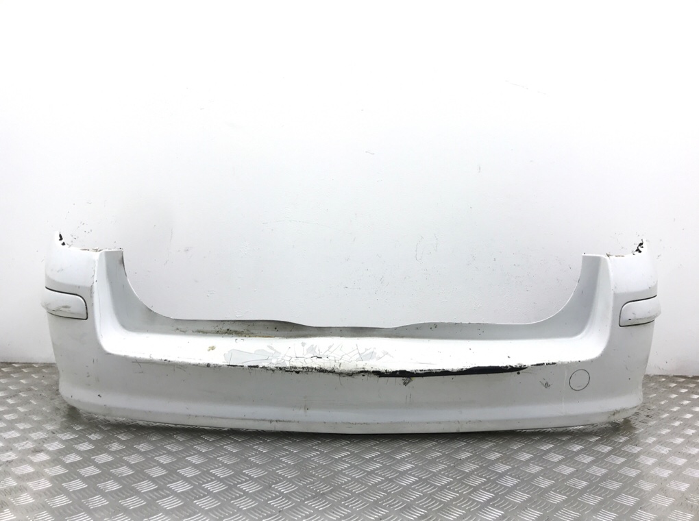 Бампер задний для Opel Astra, 2009 г. 1.7 CDTi дизель б/у
