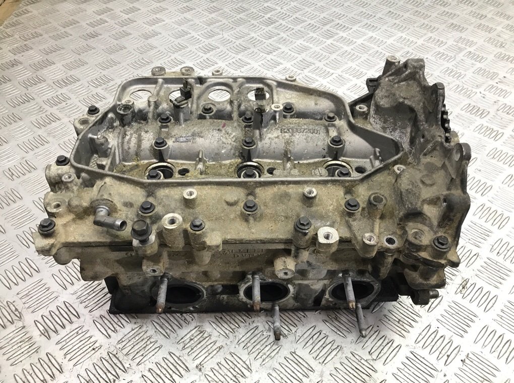 Головка блока цилиндров для Nissan Navara, 2014 г. 3.0 DCi дизель б/у