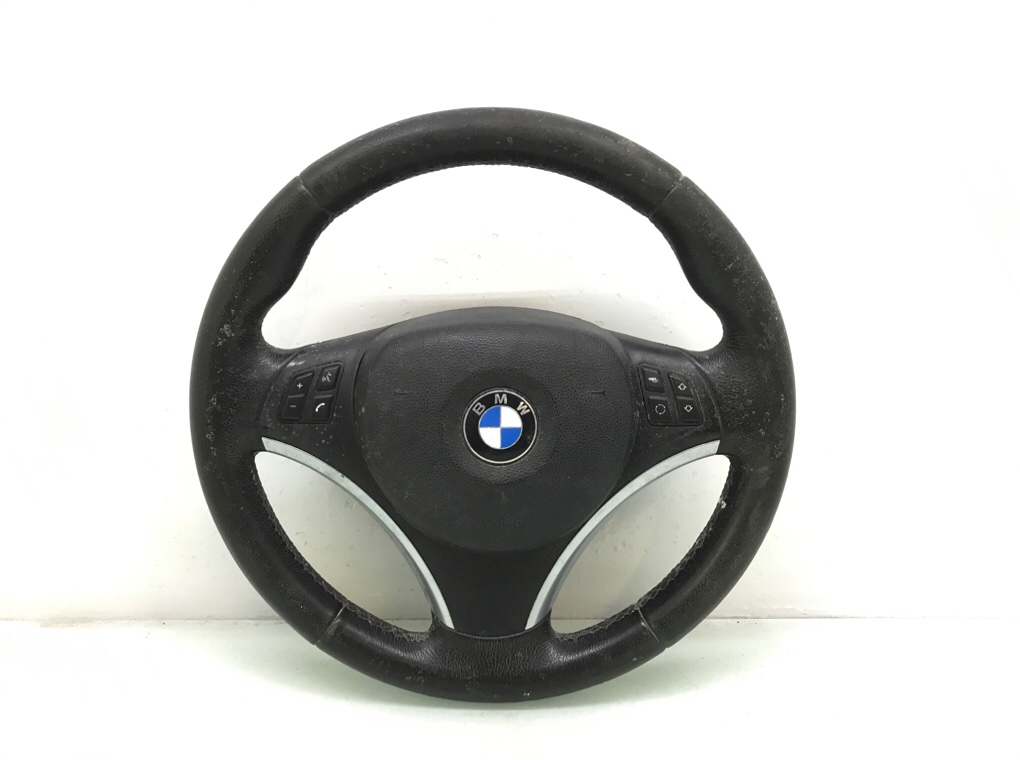 Руль для BMW 1 E87/E81/E82/E88, 2008 г. 2.0 TD дизель б/у