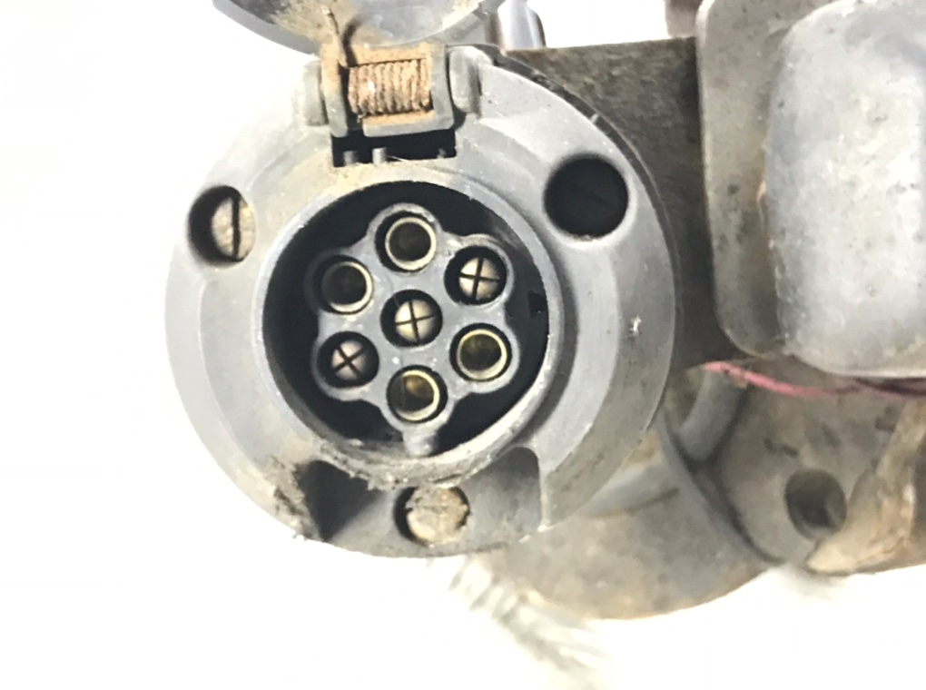 Прицепное устройство (фаркоп) для Volkswagen Passat, 2010 г. 2.0 TDi дизель б/у — фото 7