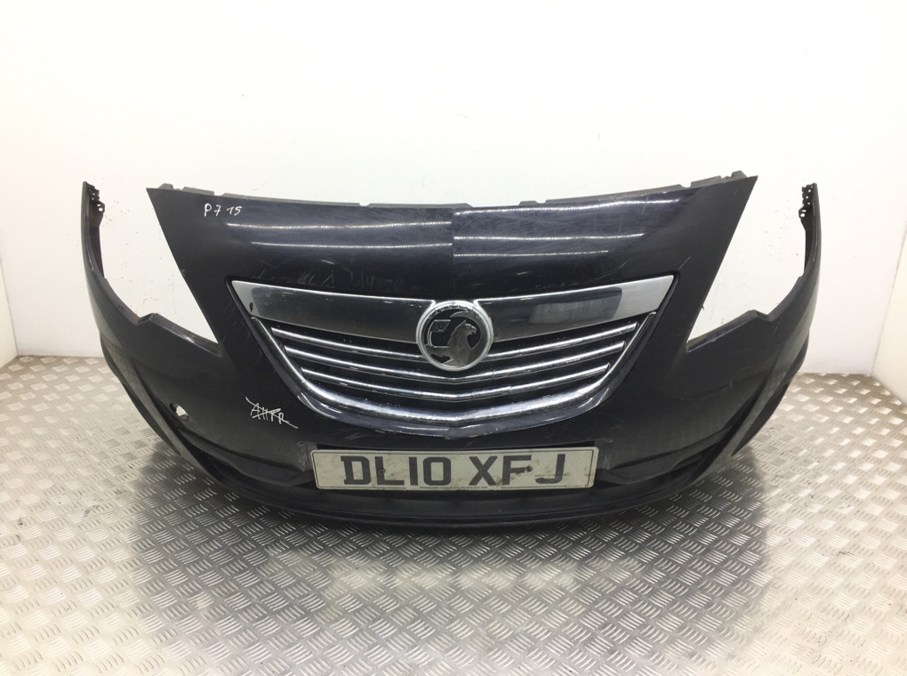 Бампер передний для Opel Meriva, 2010 г. 1.4 Ti бензин б/у