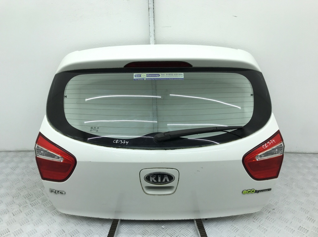 Крышка багажника для Kia Rio, 2012 г. 1.1 CRDi дизель б/у