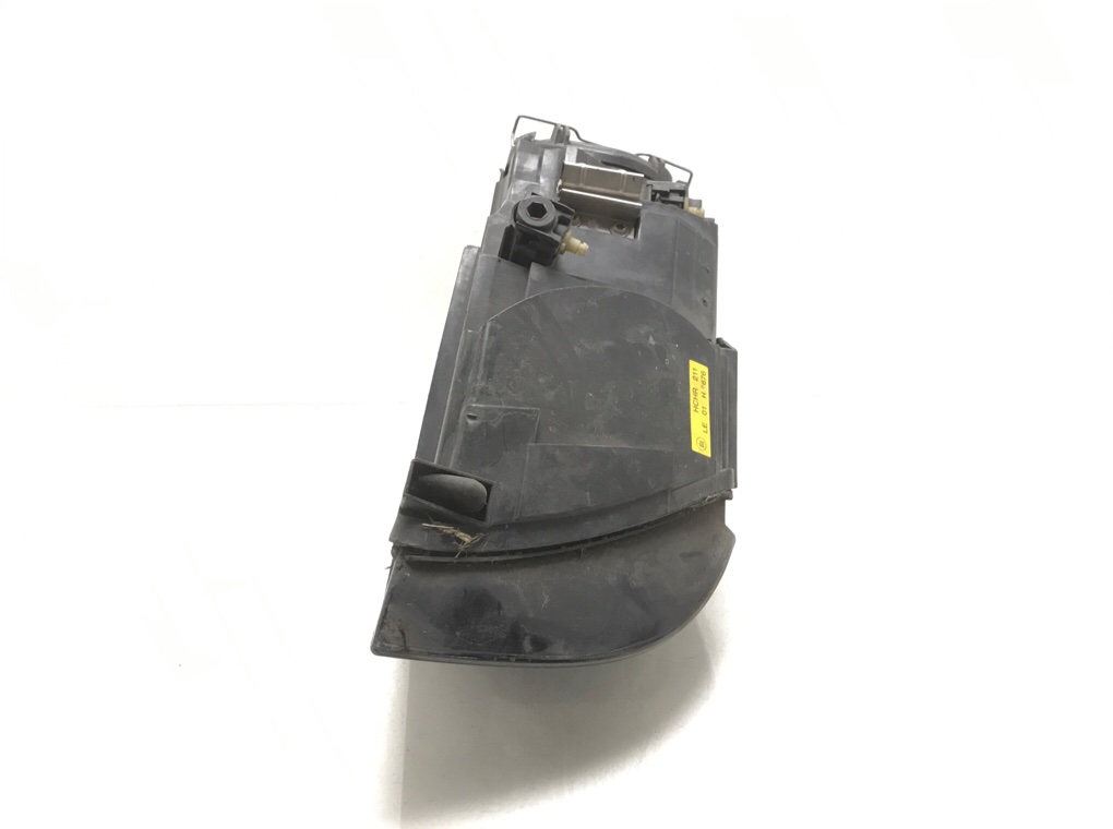 Фара левая для Volvo V50, 2005 г. 1.8 i бензин б/у — фото 6