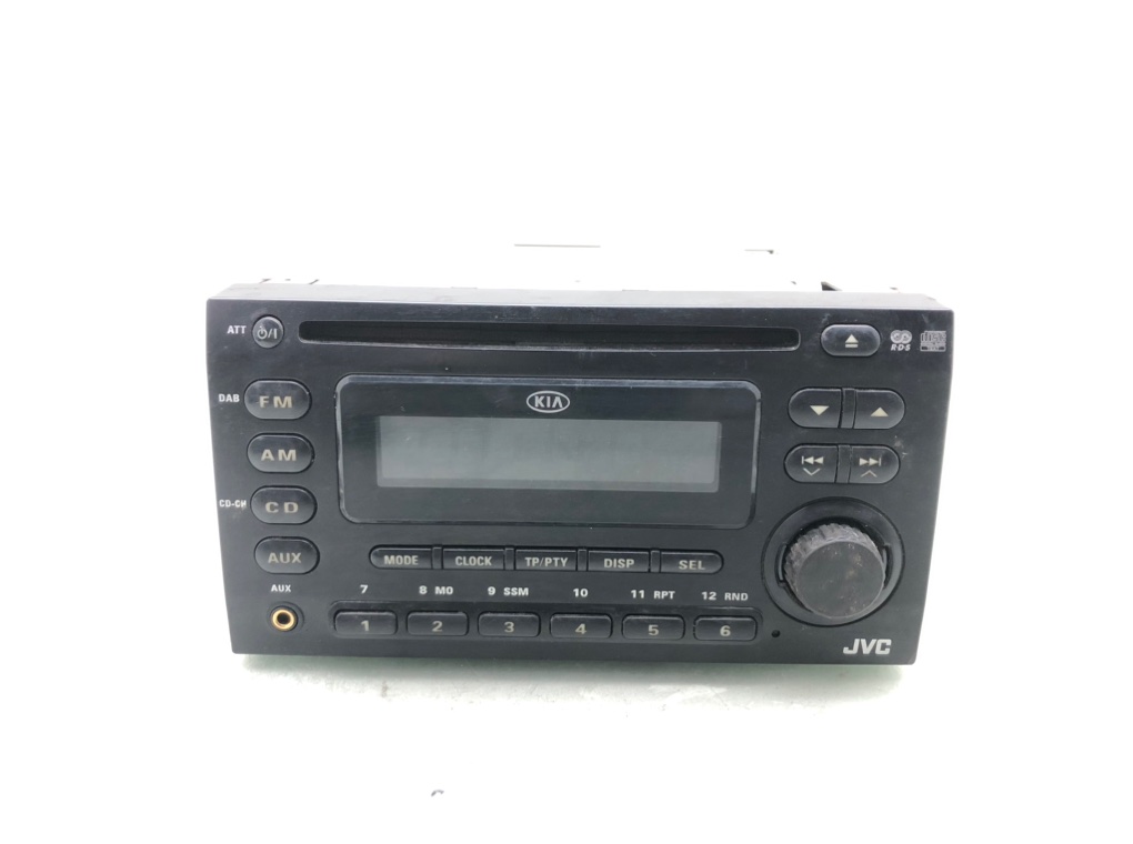 Магнитола для Kia Sorento, 2008 г. 2.5 CRDi дизель б/у