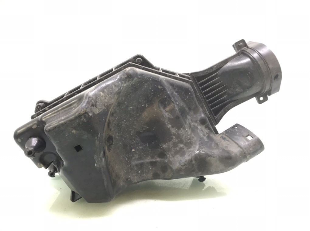 Корпус воздушного фильтра для Volvo C30, 2008 г. 2.4 D дизель б/у — фото 6