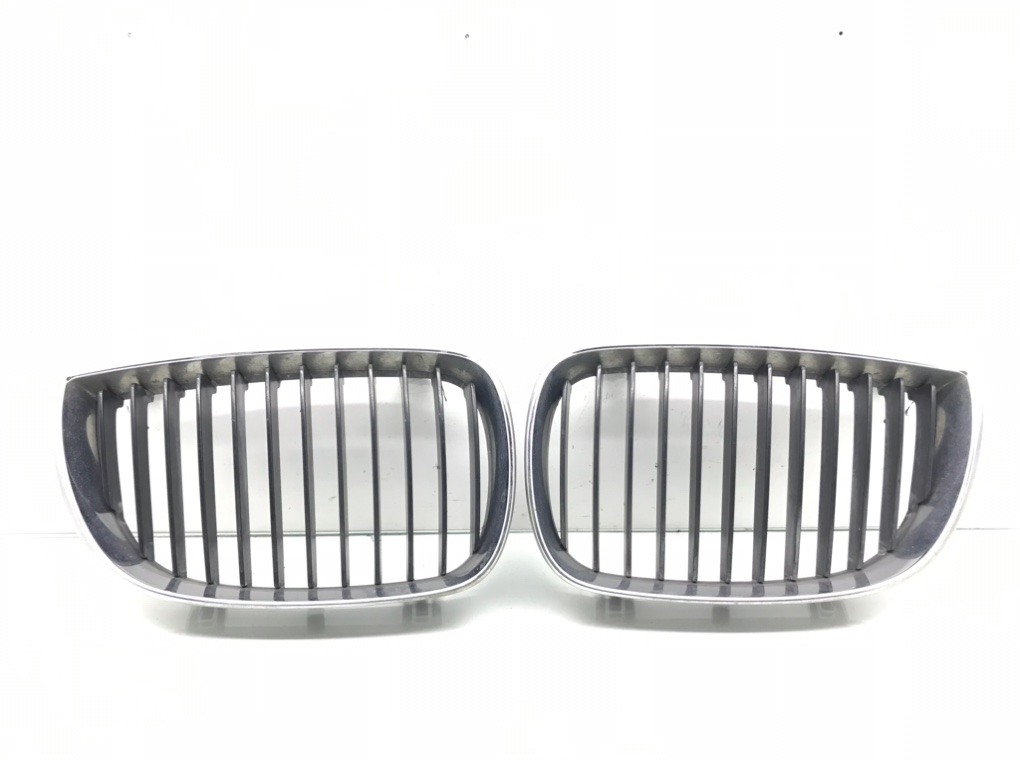 Решетка радиатора для BMW 1 E87/E81/E82/E88, 2006 г. 2.0 TD дизель б/у