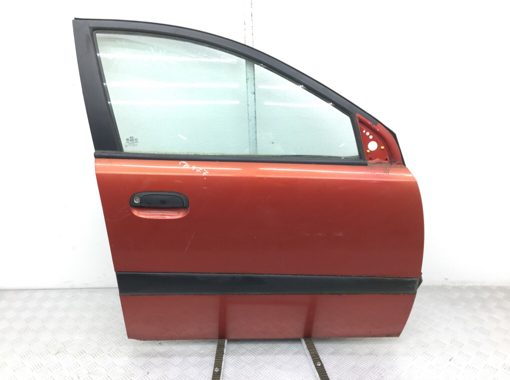 Дверь передняя правая для Kia Rio, 2007 г. 1.5 CRDi дизель б/у