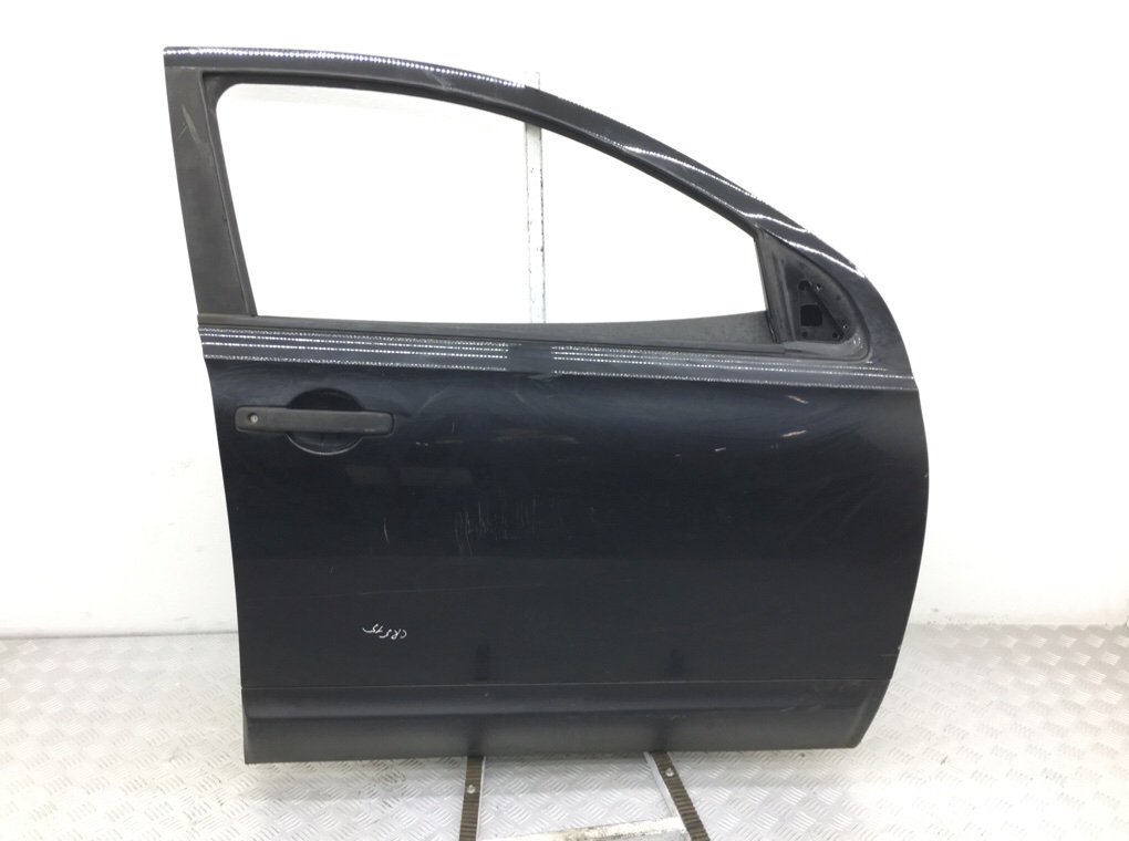 Дверь передняя правая для Nissan Qashqai, 2011 г. 1.5 DCi дизель б/у