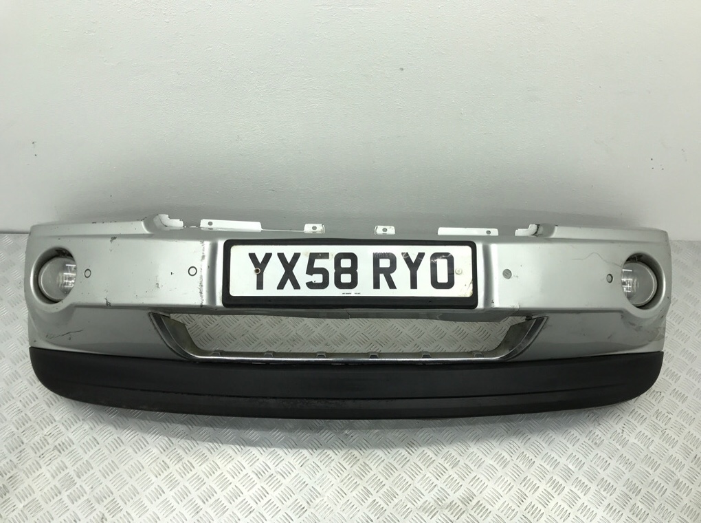 Бампер передний для Jeep Grand Cherokee, 2008 г. 3.0 CRD дизель б/у