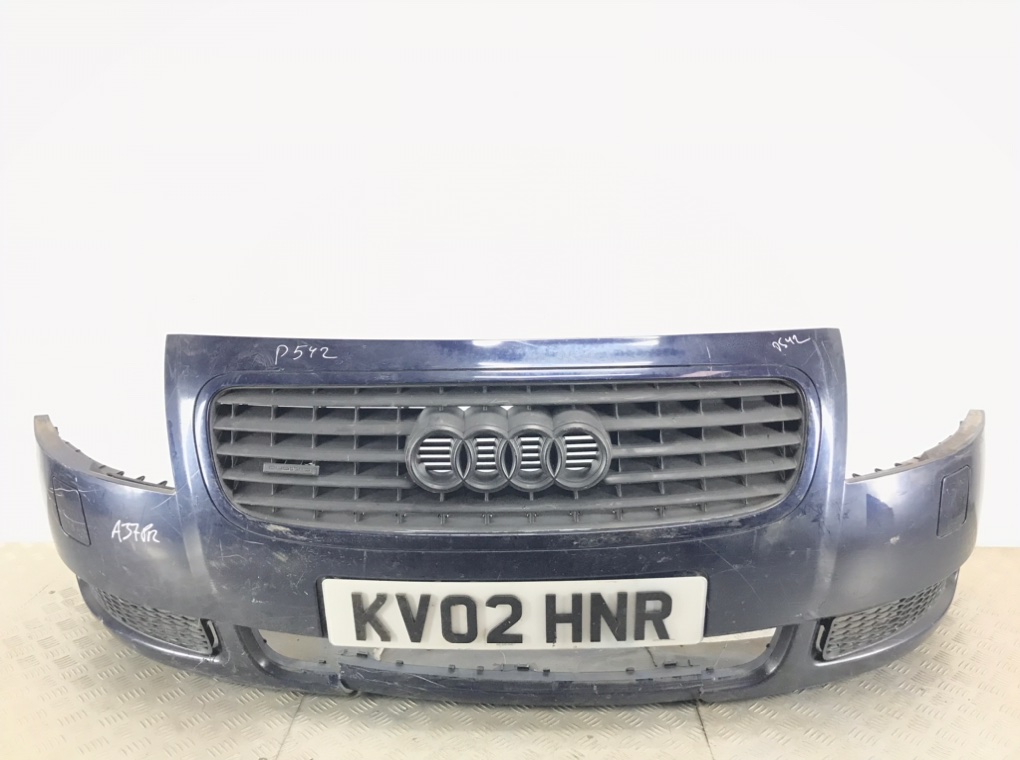 Бампер передний для Audi TT, 2002 г. 1.8 Ti бензин б/у