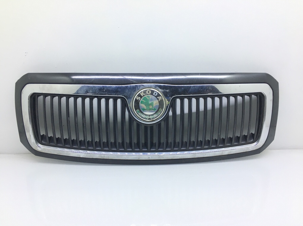 Решетка радиатора для Skoda Fabia, 2005 г. 1.4 TDi дизель б/у