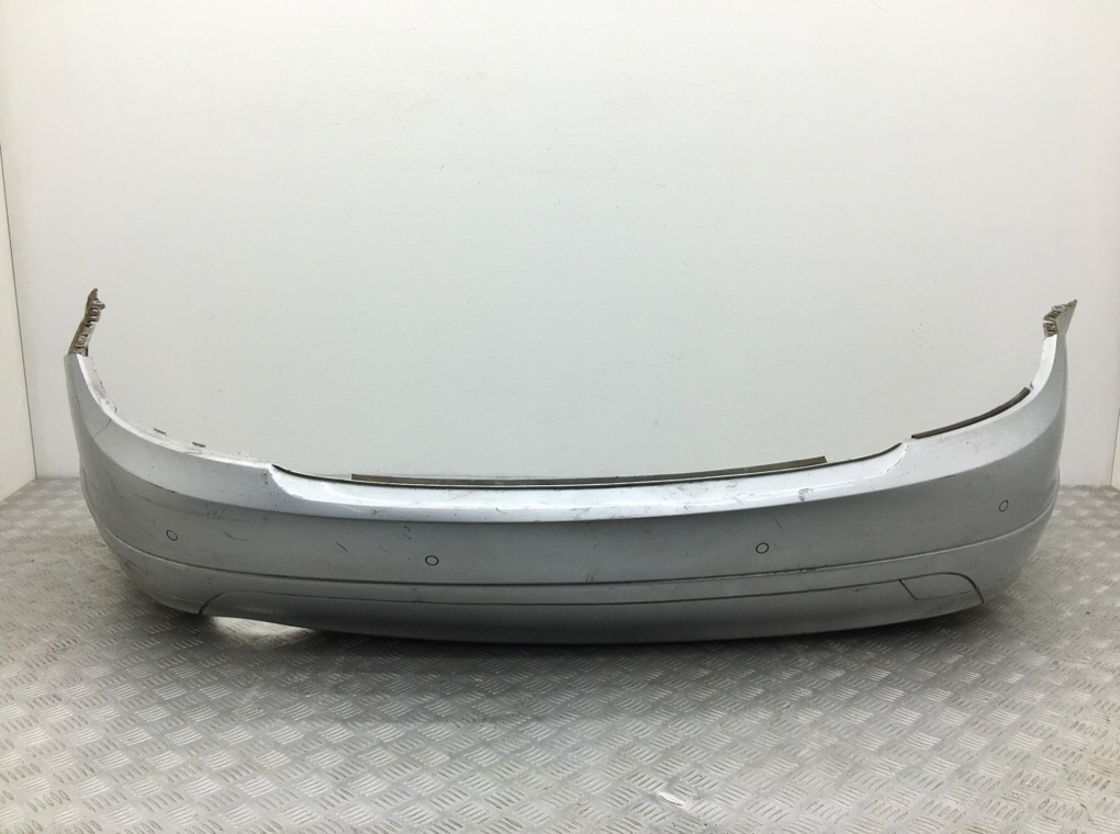 Бампер задний для Mercedes C W204, 2010 г. 2.2 CDi дизель б/у