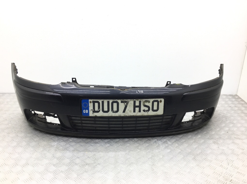 Бампер передний для Volkswagen Golf, 2007 г. 1.9 TDi дизель б/у