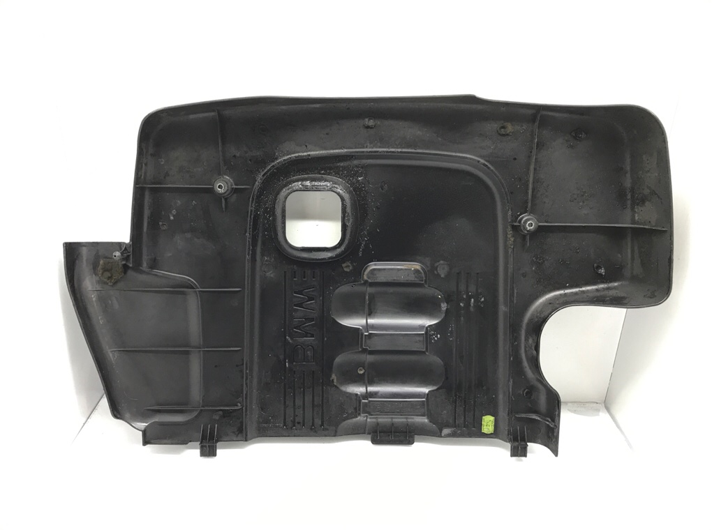 Декоративная крышка двигателя для BMW 3 E90/E91/E92/E93, 2005 г. 2.0 TD дизель б/у — фото 4