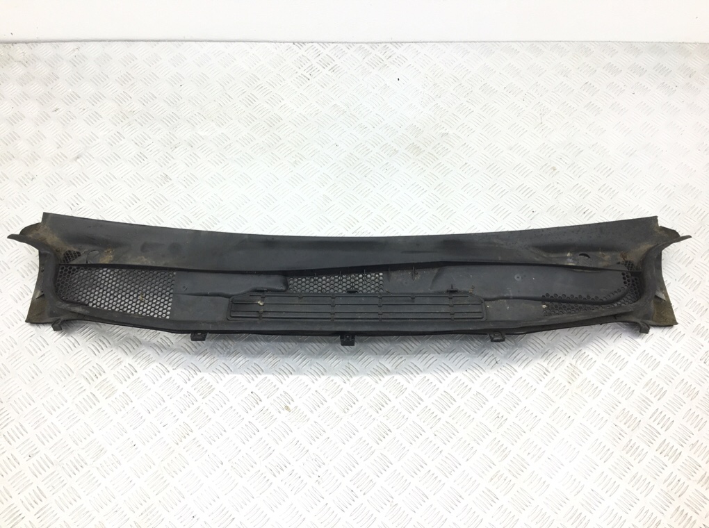 Дождевик для Mercedes A W169, 2011 г. 1.5 i бензин б/у