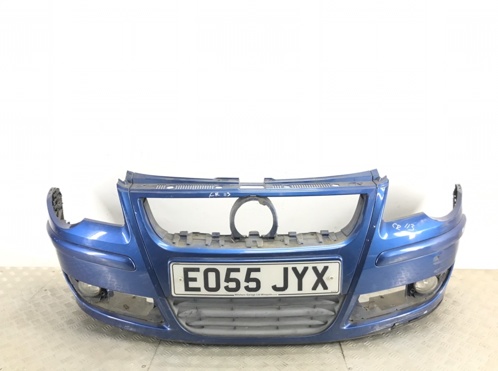 Бампер передний для Volkswagen Polo, 2005 г. 1.2 i бензин б/у