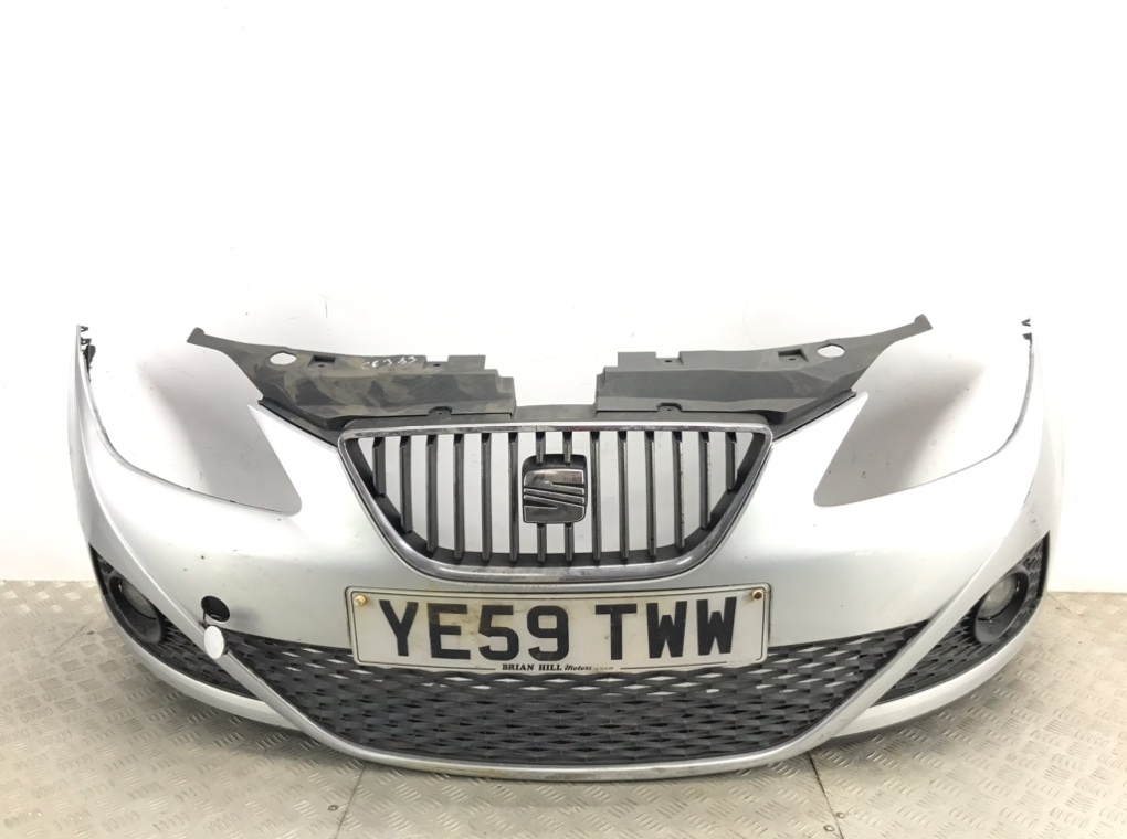 Бампер передний для Seat Ibiza, 2009 г. 1.4 i бензин б/у